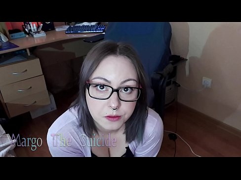 ❤️ မျက်မှန်တပ်ထားသော Sexy ကောင်မလေး Dildo ကို ကင်မရာတွင် နက်ရှိုင်းစွာ စုပ်သည်။ Fucking my.sexafinkarasskaz.ru ❌❤